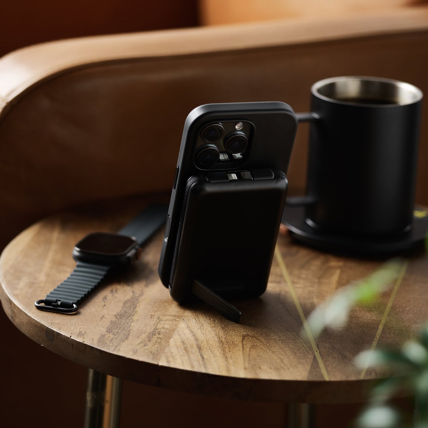 Everyday Charging Kit - iPhone 16 Pro - Tobacco Brown Leather